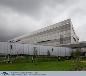 Dagály Swimming Pool pedestrian bridge2